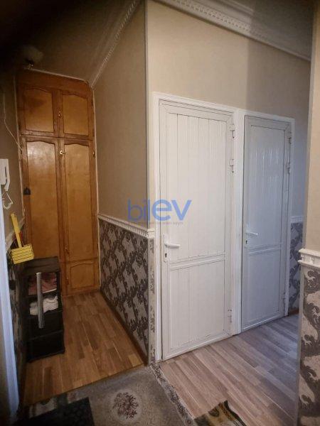 Kirayə (aylıq) 2 otaqlı Köhnə Tikili  75m², Bakı