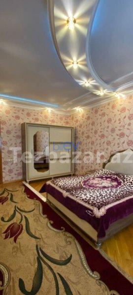 Kirayə (aylıq) 3 otaqlı Yeni Tikili  150m², Bakı