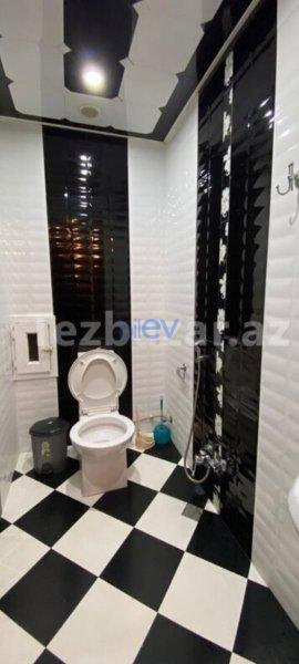 Kirayə (aylıq) 3 otaqlı Yeni Tikili  150m², Bakı