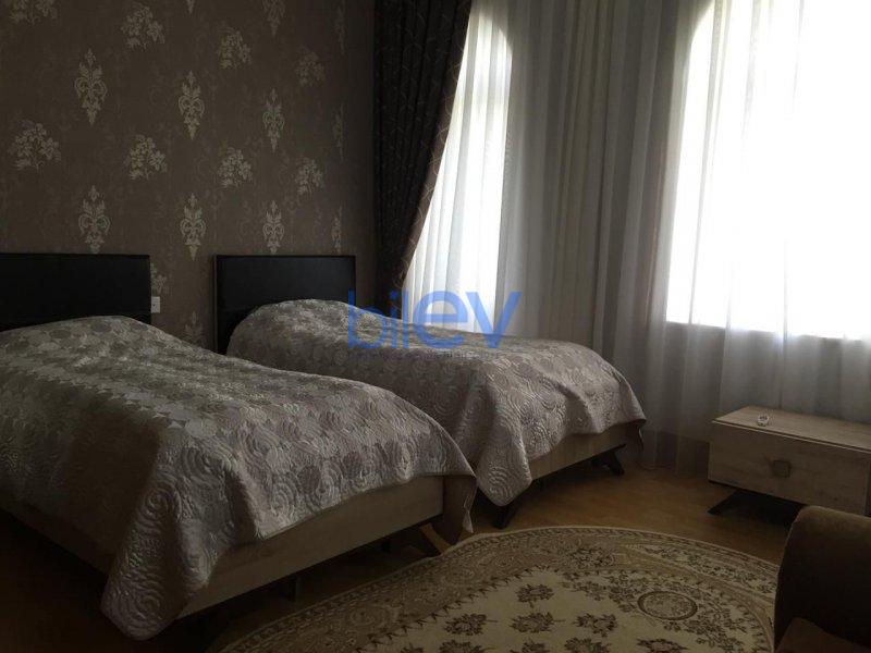 Satılır 6 otaqlı Villa  300m², Bakı
