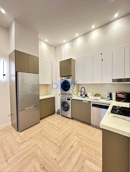 Kirayə (aylıq) 2 otaqlı Yeni Tikili  60m², Bakı