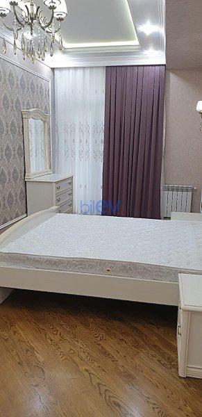 Kirayə (aylıq) 3 otaqlı Yeni Tikili  102m², Bakı