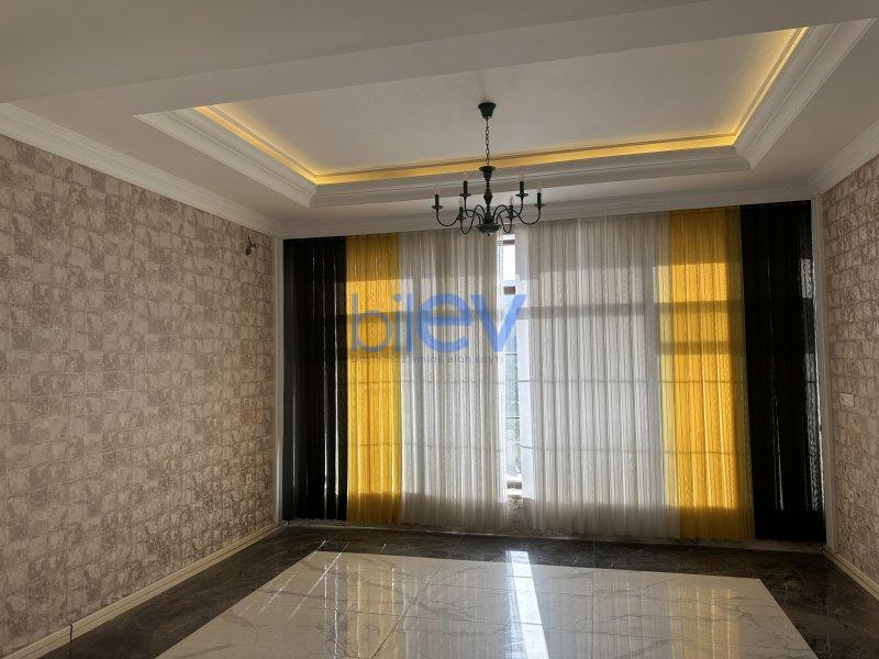 Satılır 5 otaqlı Bağ evi  400m², Bakı
