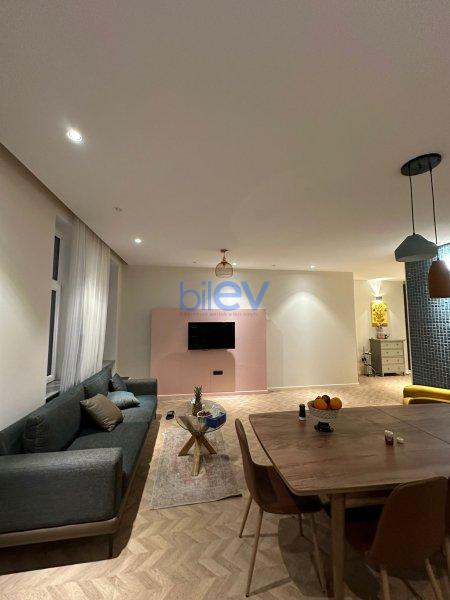Kirayə (aylıq) 2 otaqlı Yeni Tikili  90m², Bakı
