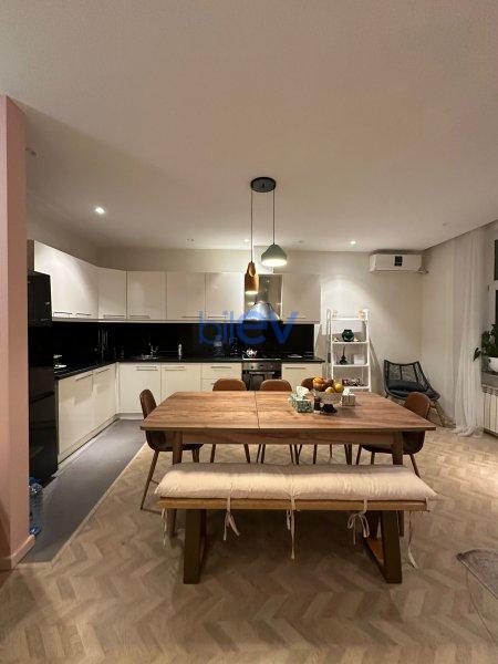 Kirayə (aylıq) 2 otaqlı Yeni Tikili  65m², Bakı