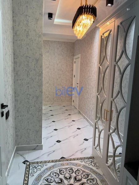 Kirayə (aylıq) 3 otaqlı Yeni Tikili  120m², Bakı