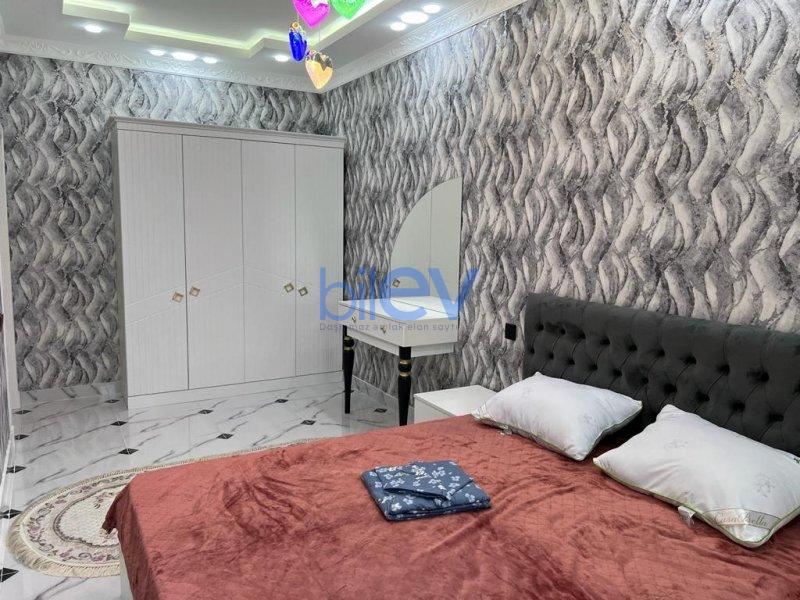 Kirayə (aylıq) 3 otaqlı Yeni Tikili  120m², Bakı