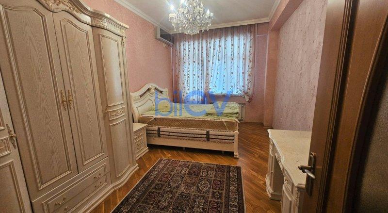 Kirayə (aylıq) 2 otaqlı Yeni Tikili  100m², Bakı