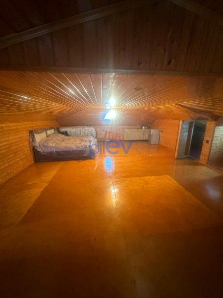 Satılır 10 otaqlı Həyət evi  218m², Bakı