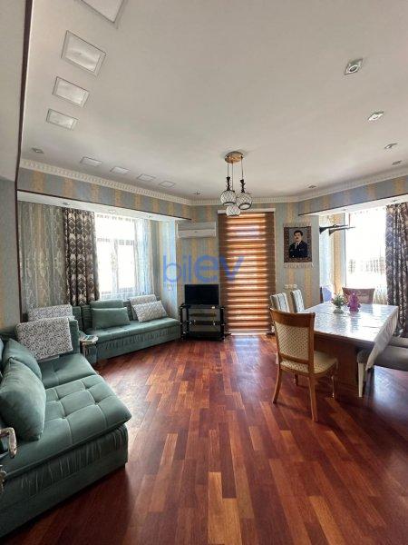 Kirayə (aylıq) 2 otaqlı Yeni Tikili  84m², Bakı