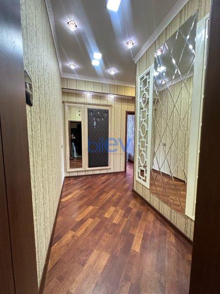 Kirayə (aylıq) 2 otaqlı Yeni Tikili  84m², Bakı