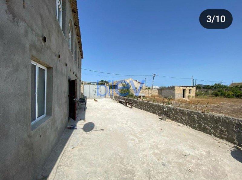 Satılır 6 otaqlı Həyət evi  200m², Bakı