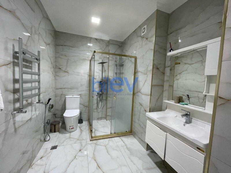 Kirayə (aylıq) 2 otaqlı Yeni Tikili  70m², Bakı