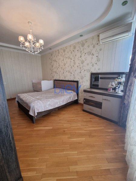 Satılır 2 otaqlı Yeni Tikili  93m², Bakı