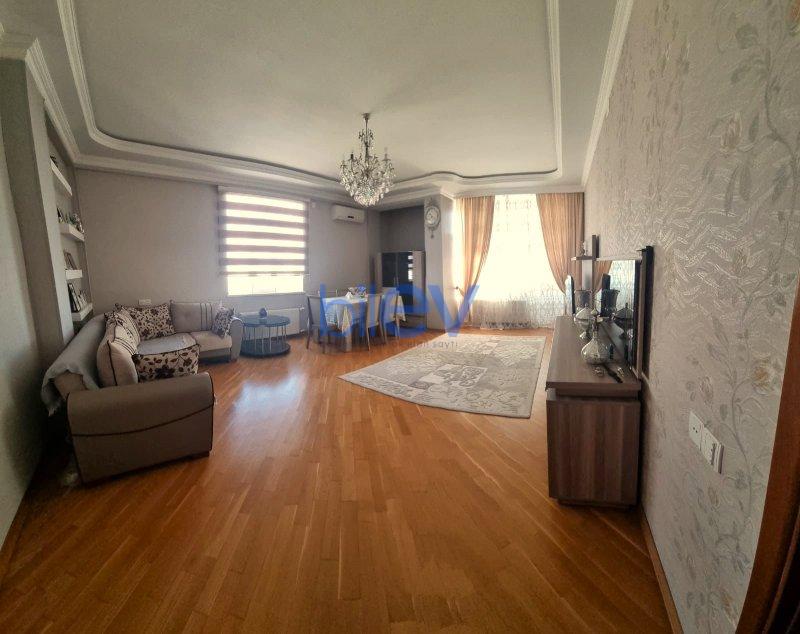 Satılır 2 otaqlı Yeni Tikili  93m², Bakı