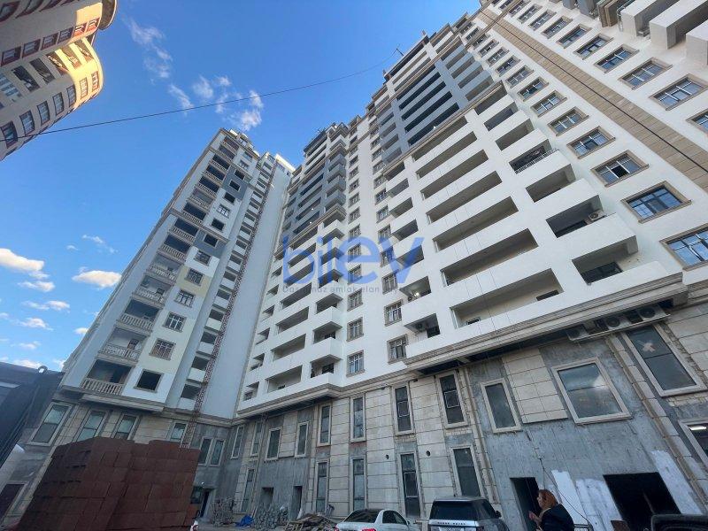 Satılır 2 otaqlı Yeni Tikili  78m², Bakı