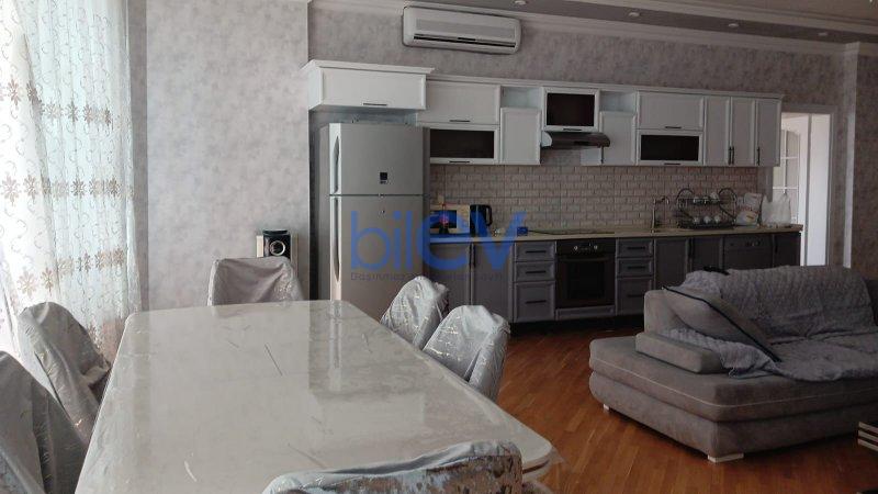 Kirayə (aylıq) 3 otaqlı Yeni Tikili  123m², Bakı
