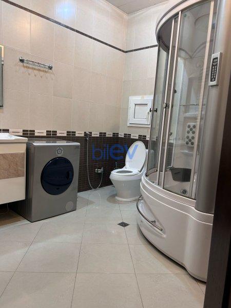 Kirayə (aylıq) 3 otaqlı Yeni Tikili  123m², Bakı