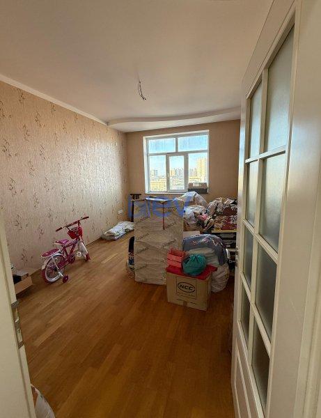 Kirayə (aylıq) 4 otaqlı Yeni Tikili  160m², Bakı