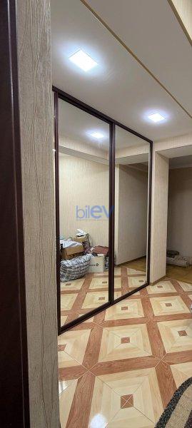 Kirayə (aylıq) 4 otaqlı Yeni Tikili  160m², Bakı