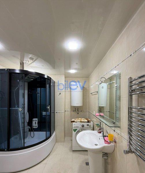 Kirayə (aylıq) 4 otaqlı Yeni Tikili  160m², Bakı