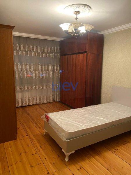 Kirayə (aylıq) 3 otaqlı Köhnə Tikili  65m², Bakı