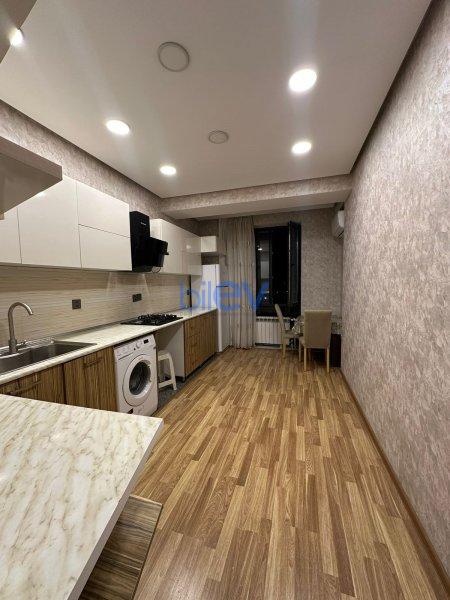 Kirayə (aylıq) 2 otaqlı Yeni Tikili  100m², Bakı