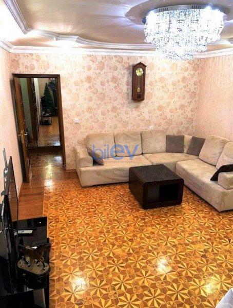 Kirayə (aylıq) 4 otaqlı Köhnə Tikili  95m², Bakı