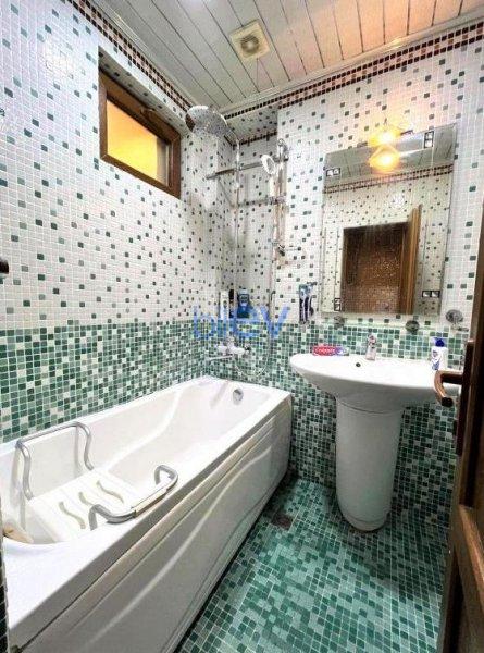 Kirayə (aylıq) 4 otaqlı Köhnə Tikili  95m², Bakı