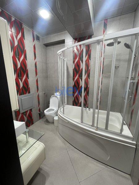 Kirayə (aylıq) 3 otaqlı Yeni Tikili  106m², Bakı