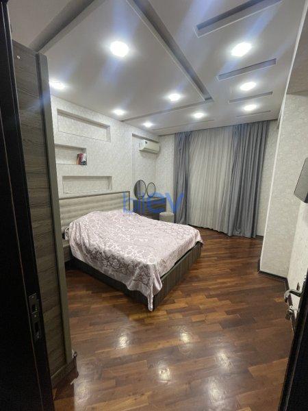 Kirayə (aylıq) 3 otaqlı Yeni Tikili  106m², Bakı