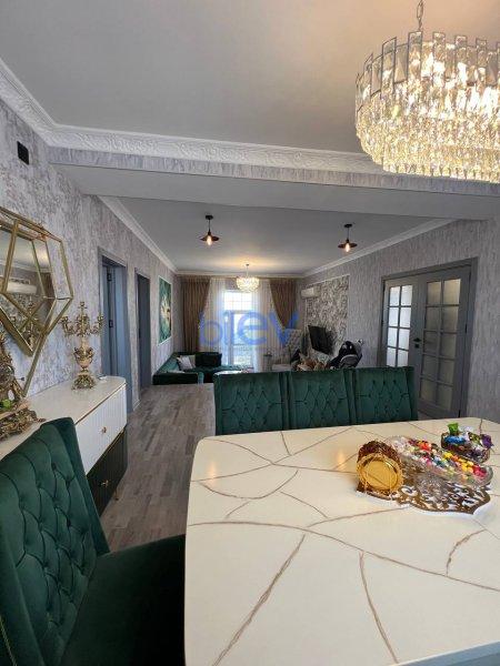 Satılır 4 otaqlı Həyət evi  120m², Bakı