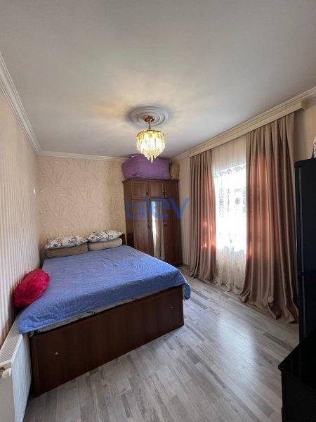 Satılır 4 otaqlı Həyət evi  120m², Bakı