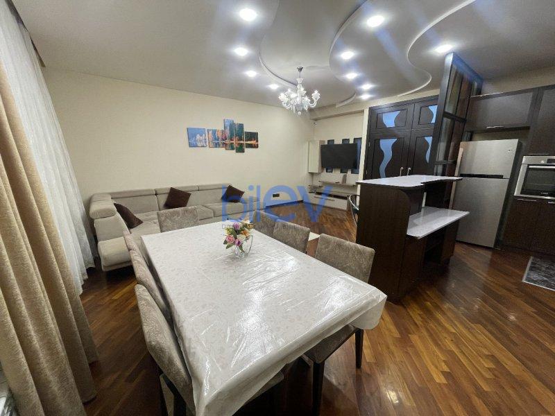 Kirayə (aylıq) 2 otaqlı Yeni Tikili  115m², Bakı