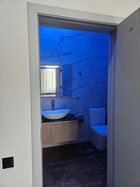 Satılır 4 otaqlı Həyət evi  185m², Bakı