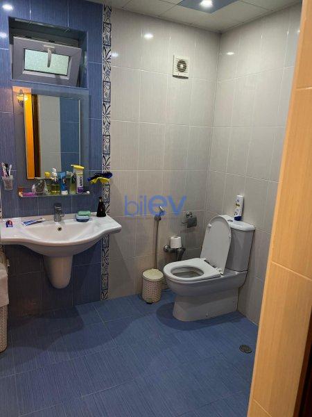 Satılır 7 otaqlı Həyət evi  200m², Bakı