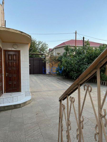 Satılır 7 otaqlı Həyət evi  200m², Bakı