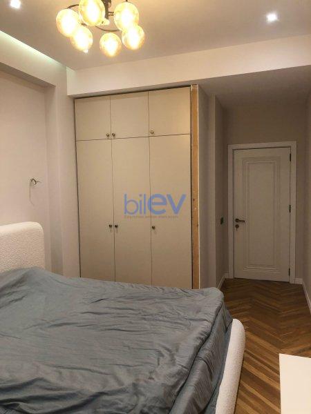 Kirayə (aylıq) 4 otaqlı Yeni Tikili  143m², Bakı