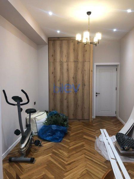 Kirayə (aylıq) 4 otaqlı Yeni Tikili  143m², Bakı