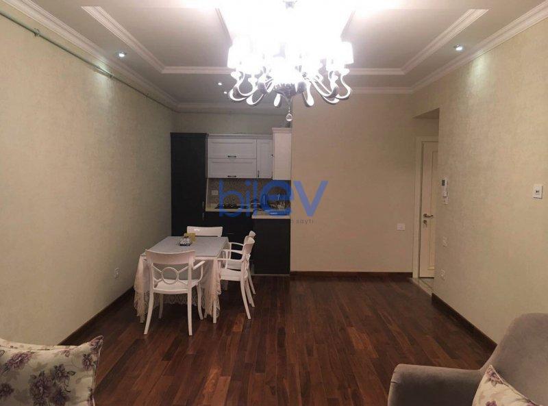 Kirayə (aylıq) 2 otaqlı Yeni Tikili  65m², Bakı