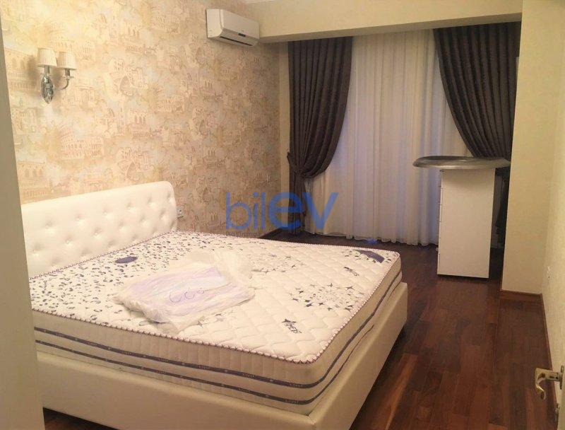 Kirayə (aylıq) 2 otaqlı Yeni Tikili  65m², Bakı