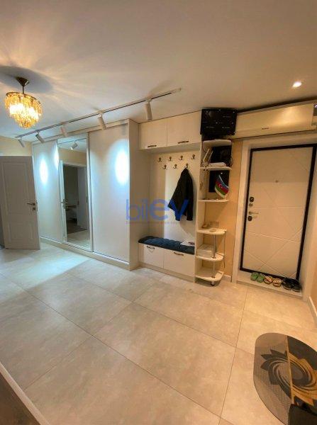 Kirayə (aylıq) 3 otaqlı Köhnə Tikili  122m², Bakı