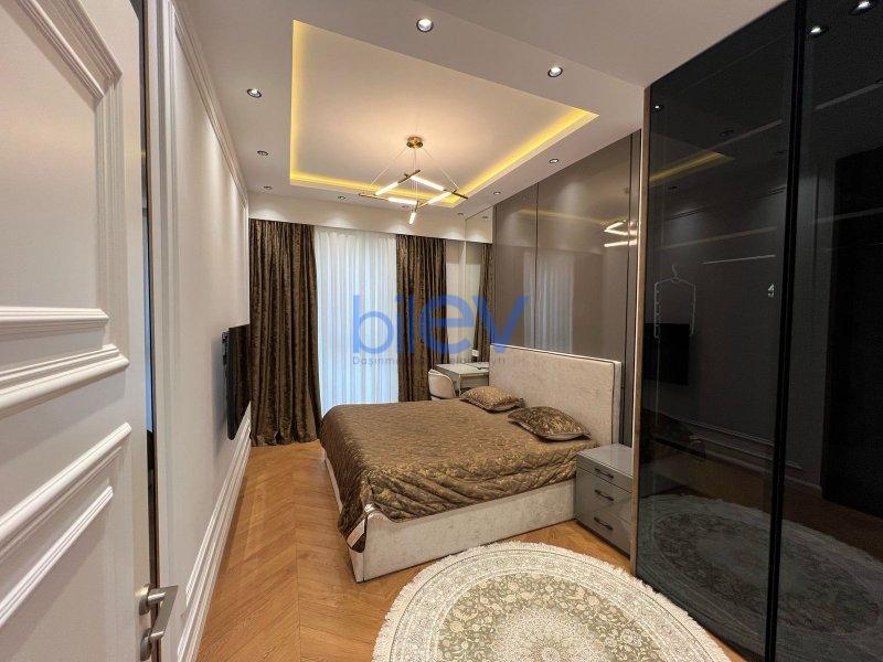 Kirayə (aylıq) 3 otaqlı Yeni Tikili  100m², Bakı