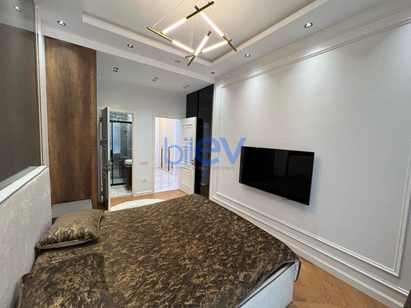Kirayə (aylıq) 3 otaqlı Yeni Tikili  100m², Bakı