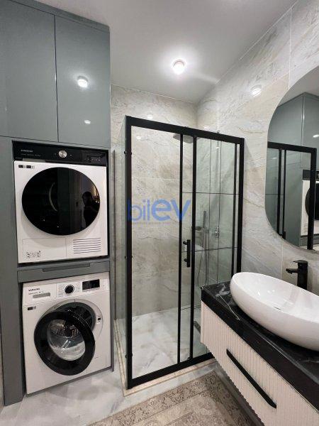 Kirayə (aylıq) 3 otaqlı Yeni Tikili  100m², Bakı