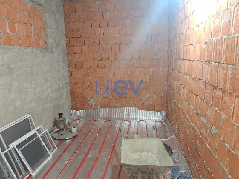 Satılır  otaqlı Obyekt  575m², Bakı