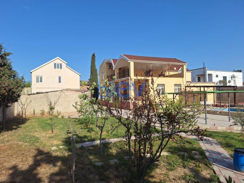 Satılır 6 otaqlı Həyət evi  220m², Bakı
