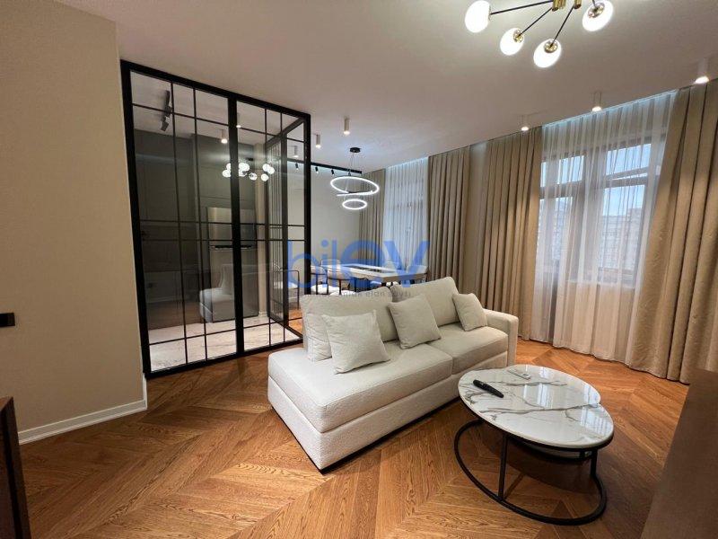 Kirayə (aylıq) 2 otaqlı Yeni Tikili  90m², Bakı