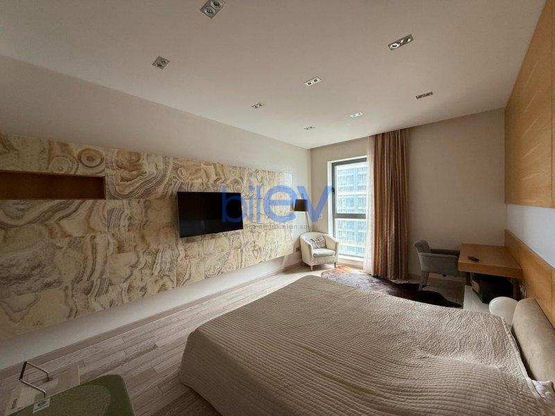 Aylıq Kirayə 3 otaqlı Yeni Tikili bina evi  160m², Bakı