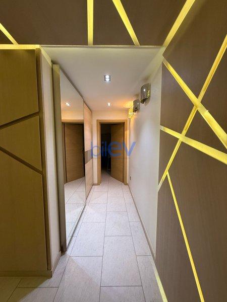Aylıq Kirayə 3 otaqlı Yeni Tikili bina evi  160m², Bakı